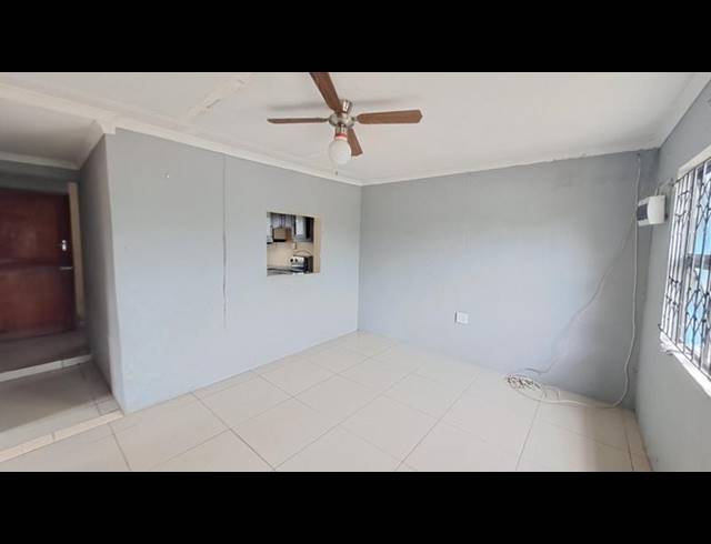 7 BEDROOM HOUSE FOR SALE IN KWAMAKHUTHA